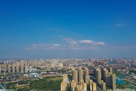 深圳市政府：按照市场化法制化原则稳妥处置恒大集团等房地产企业债务风险