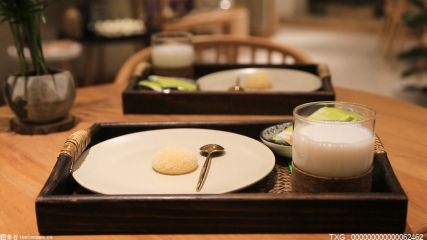 “堂食禁令”让小店营业额缩水70% 外卖逆袭拿下营业额新高